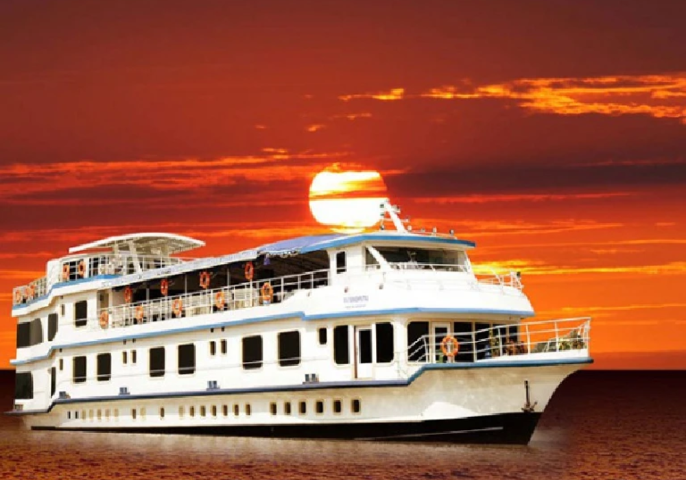 Cruise Service the Magic of the Sea!